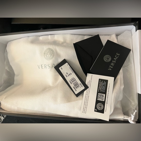 NIB Versace Medusa Metallic Pool Slide Sandals (42) - Picture 4 of 8